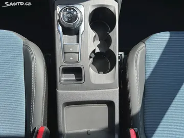 Car image 38