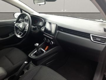 Car image 13