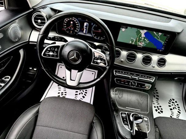 Mercedes-Benz E 200 d T 9G-Tronic Exclusive 110 kW image number 29