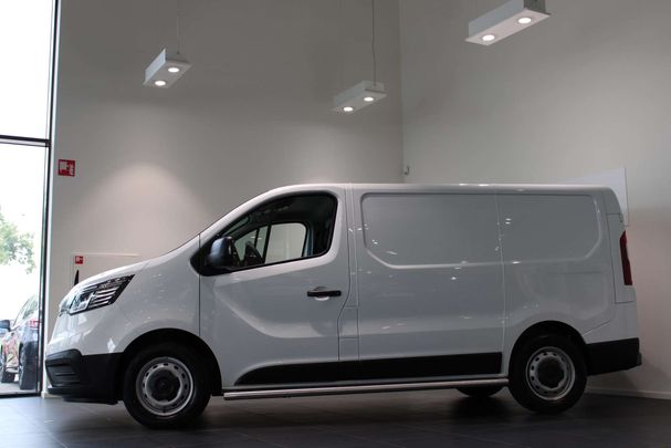 Renault Trafic dCi 110 81 kW image number 3