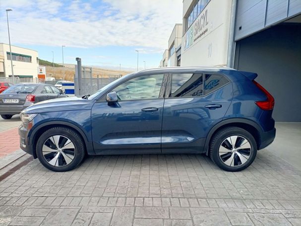 Volvo XC40 T3 Momentum Pro 120 kW image number 4