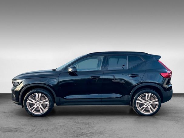 Volvo XC40 Recharge R T4 Design 155 kW image number 5