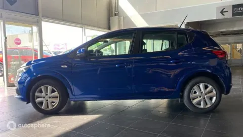 Car image 5