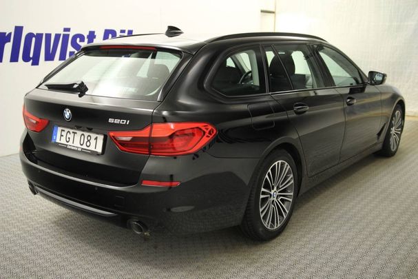 BMW 520i Touring 135 kW image number 3