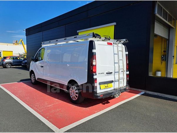 Renault Trafic Grand dCi 107 kW image number 15