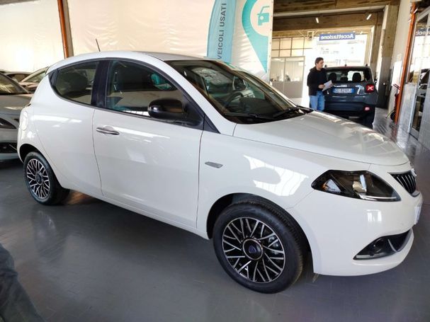 Lancia Ypsilon 51 kW image number 9