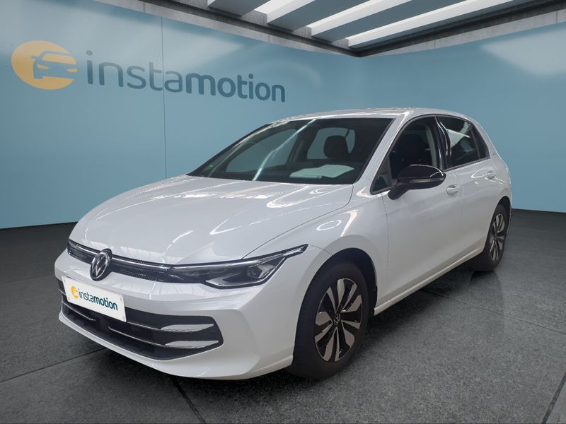 Volkswagen Golf 8 2.0