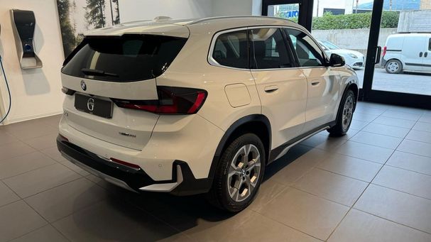 BMW X1 sDrive18i 100 kW image number 11