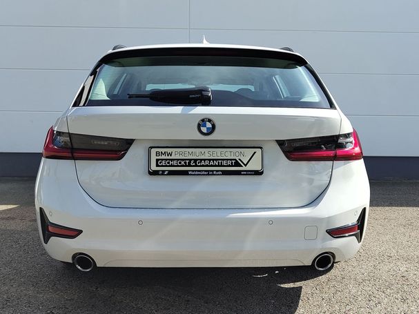 BMW 320i Touring 135 kW image number 6