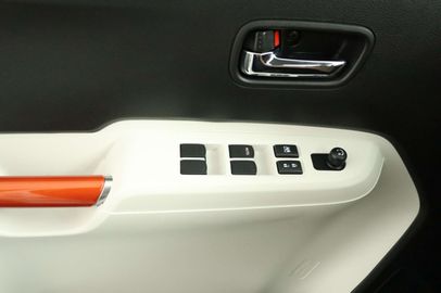 Car image 33