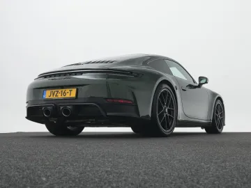Car image 47