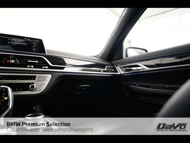 BMW 745 M Sport 290 kW image number 28