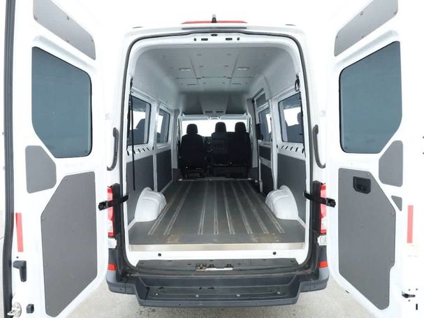 Volkswagen Crafter 100 kW image number 6