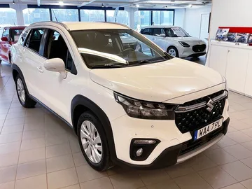 Car image 2