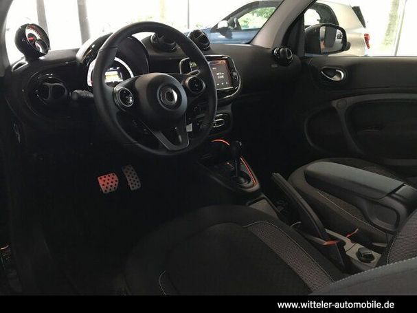 Smart ForTwo cabrio EQ 60 kW image number 10