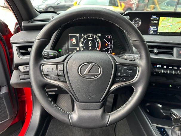 Lexus UX 200 126 kW image number 20