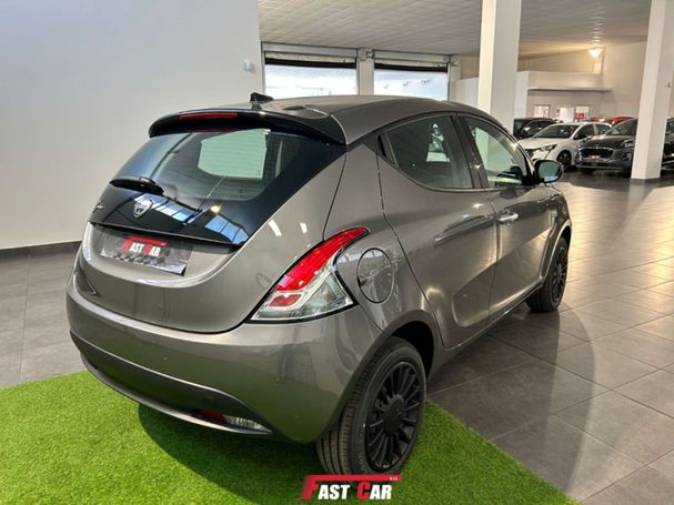 Lancia Ypsilon 51 kW image number 5