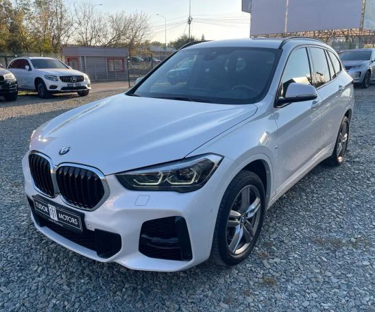 BMW X1 xDrive 131 kW image number 1