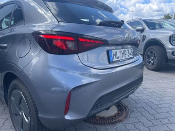 Car image 30