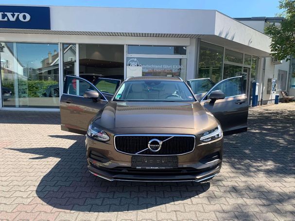 Volvo V90 Momentum 187 kW image number 2