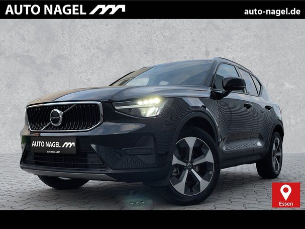 Volvo XC40 B3 Core 120 kW image number 1