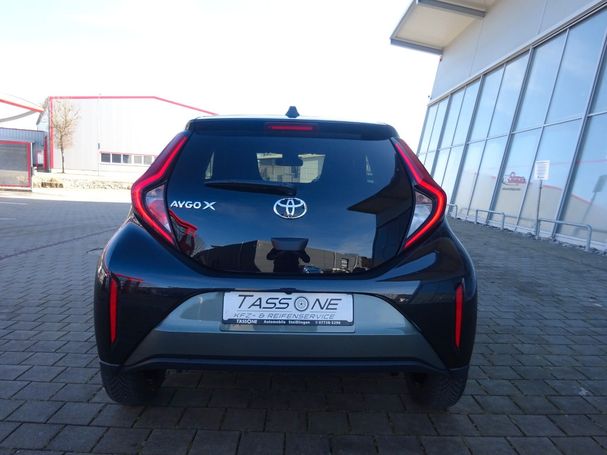 Toyota Aygo X 53 kW image number 7