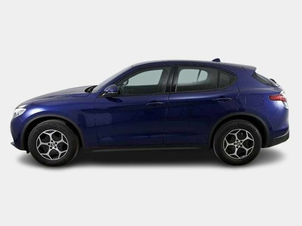 Alfa Romeo Stelvio AT8 Q4 Super 140 kW image number 5