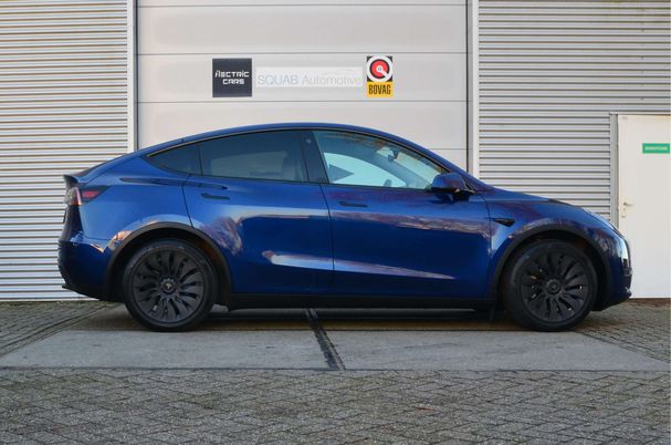 Tesla Model Y Long Range AWD 258 kW image number 7