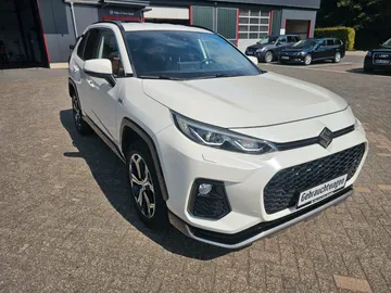 Car image 2