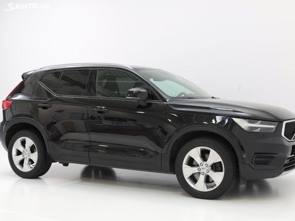 Volvo XC40 AWD T8 140 kW image number 3