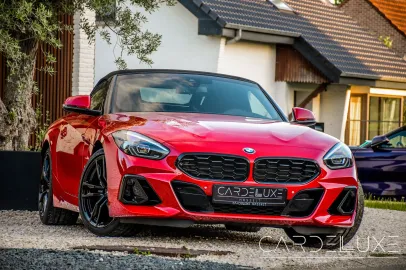 Car image 3