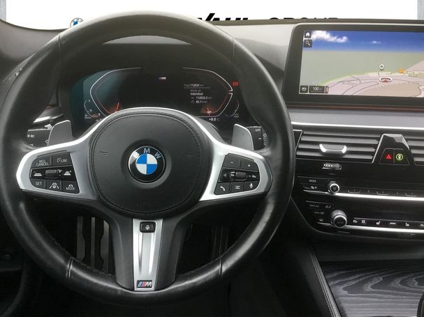 BMW 540d Touring xDrive 250 kW image number 10