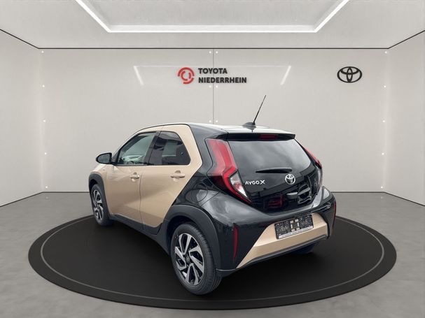 Toyota Aygo X 53 kW image number 4