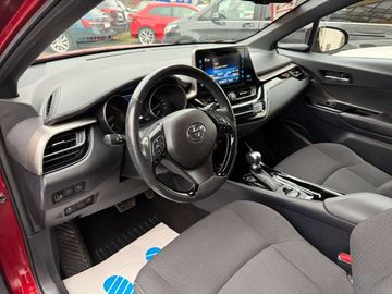 Car image 11