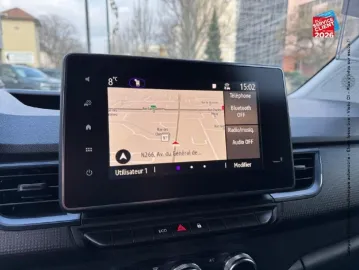 Car image 20