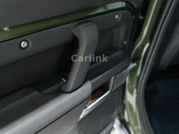 Car image 42