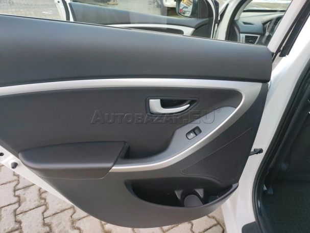 Hyundai i30 CW 1.6 Comfort 88 kW image number 11