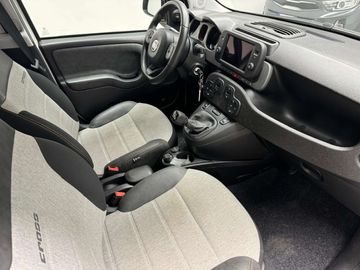 Car image 14