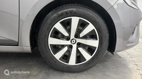 Car image 20