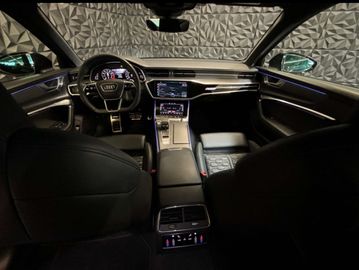 Car image 37