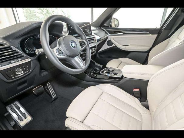 BMW iX3 M Sport 210 kW image number 4