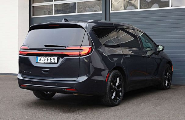 Chrysler Pacifica 192 kW image number 3