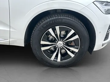 Car image 37