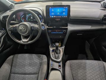 Car image 8