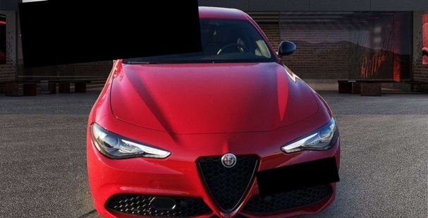 Alfa Romeo Giulia 2.0 Turbo Veloce 206 kW image number 2