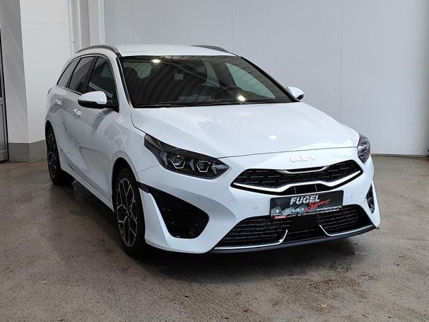 Kia Ceed Sportswagon 1.5 T-GDI GT Line 103 kW image number 3