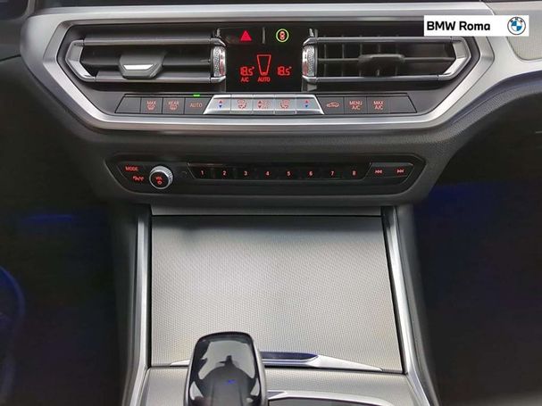 BMW 320d Touring 140 kW image number 13