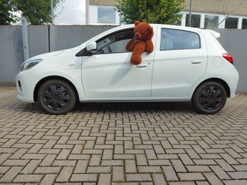 Car image 21