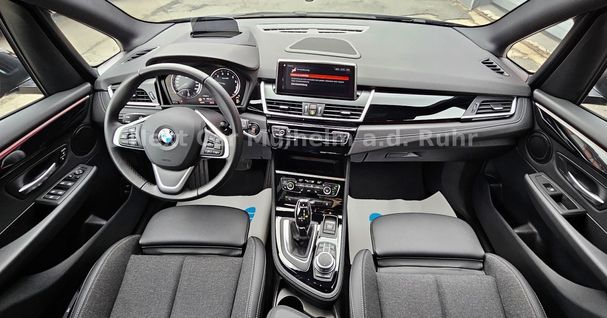 BMW 220i Active Tourer 141 kW image number 11