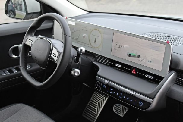 Hyundai Ioniq 5 225 kW image number 10